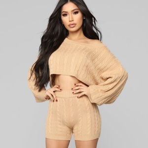 Fashion Nova 2 piece set